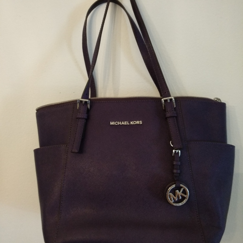 Michael kors shoulder bag